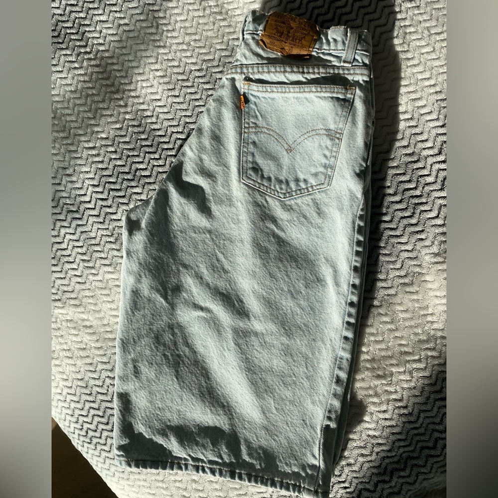 Loved, Levi’s 560 Student Orange Tag Vintage Light Wash Jean Shorts Size 30 - Picture 2 of 10